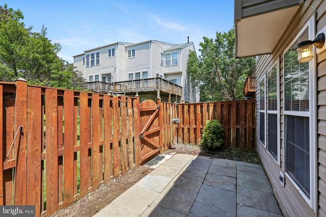 13598 BATHGATE DR, Herndon, VA 20171