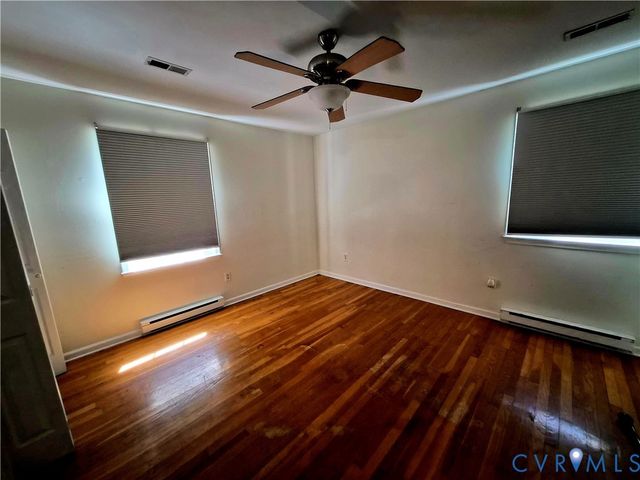 202 Meridian Ave, Hopewell, VA 23860