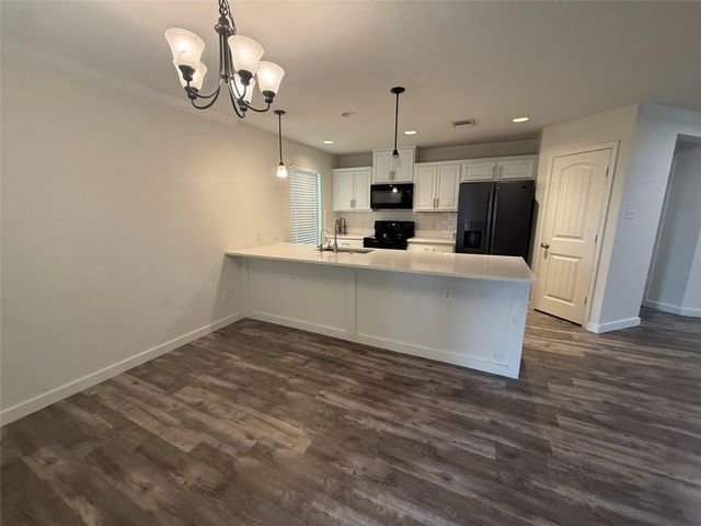 4305 Big Bend TRL, Taylor, TX 76574