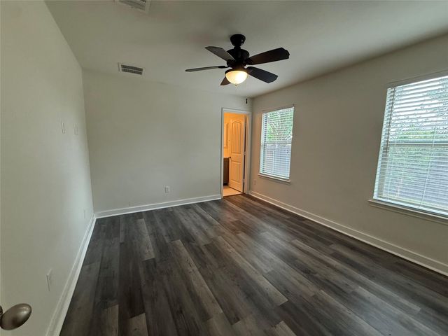 4305 Big Bend TRL, Taylor, TX 76574