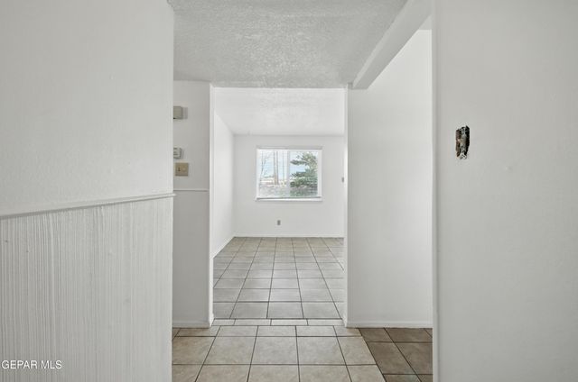5520 Edinburg Drive, El Paso, TX 79924