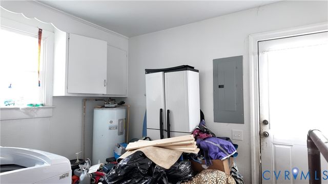 656 Battery Pl, Colonial Heights, VA 23834