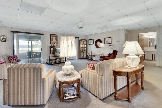 180 ROBINSON LANE, Seville, FL 32190