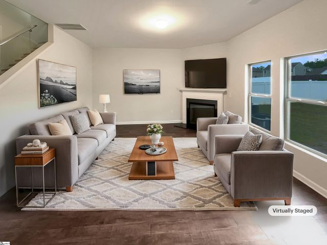 106 Elmhaven Drive, Simpsonville, SC 29681