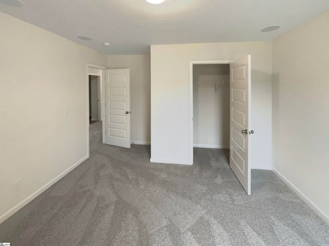 106 Elmhaven Drive, Simpsonville, SC 29681