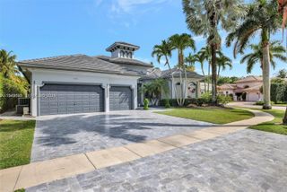 11098 Canary Island Ct, Plantation, FL 33324