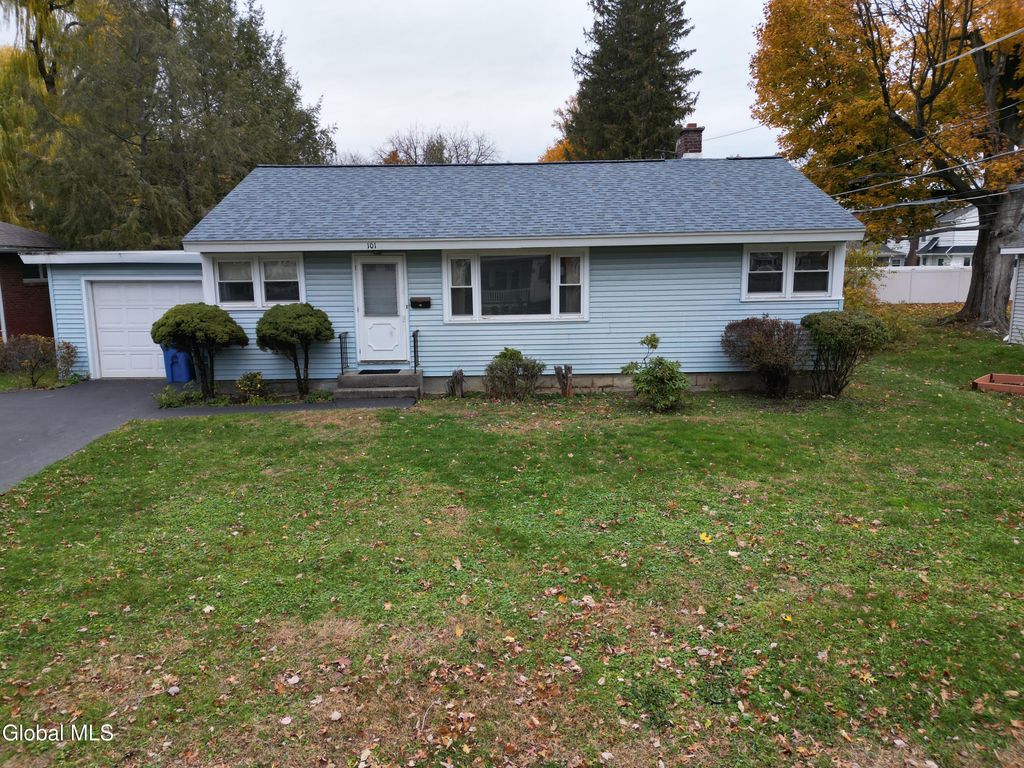 107 Fairview Avenue, Albany, NY 12208