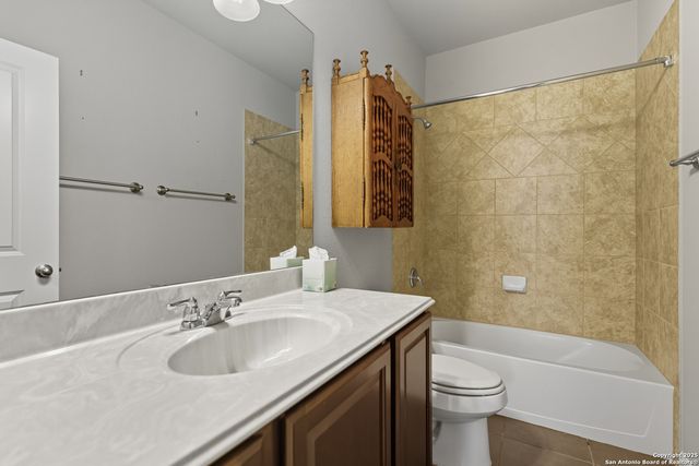 327 Rachel St, San Marcos, TX 78666