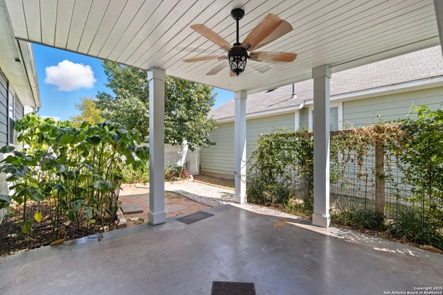 327 Rachel St, San Marcos, TX 78666