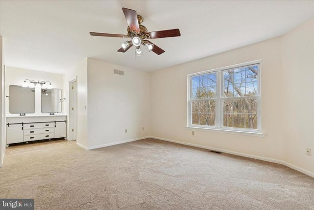 510 BERKSHIRE DR, Souderton, PA 18964