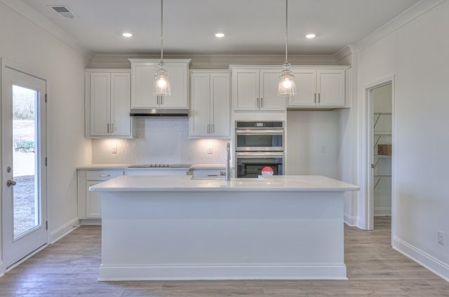 1032 Bluestem Rd, Columbia, TN 38401