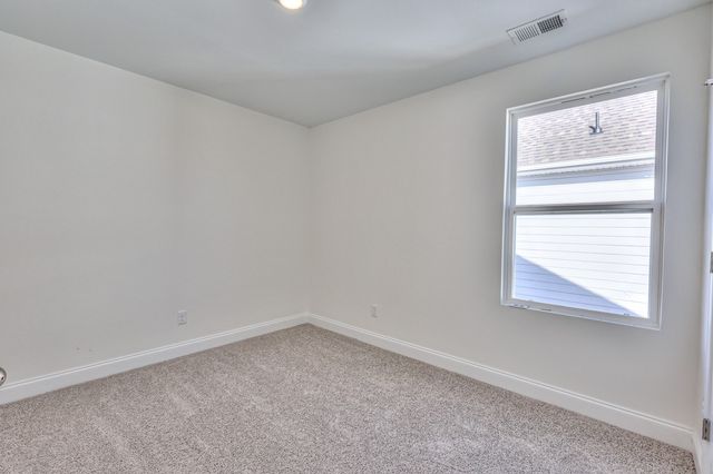 1032 Bluestem Rd, Columbia, TN 38401