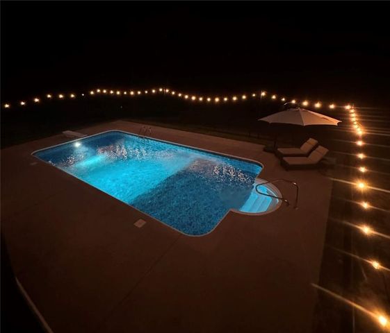 96 Grassy Springs Court, Oxford, GA 30054