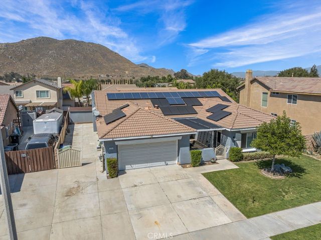 1251 Stepstone Court, Hemet, CA 92545