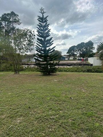 2056 SW Idaho Lane, Port St. Lucie, Port St Lucie, FL 34953