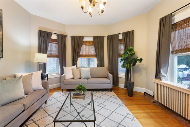 396 E Merrimack St 406, Lowell, MA 01852