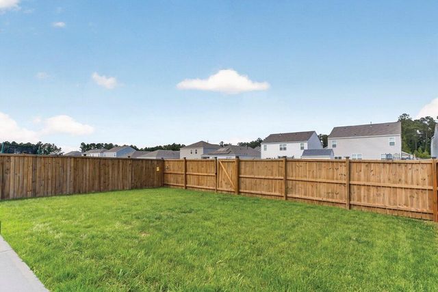 475 Cedarview Road, Summerville, SC 29486