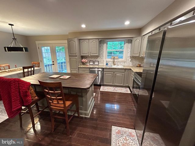 110 KUETHE DR, Annapolis, MD 21403