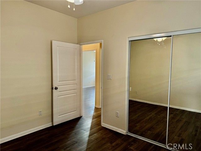 18930 Sherman Way 17, Reseda (los Angeles), CA 91335