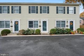 812 MARKET ST #B, New Cumberland, PA 17070