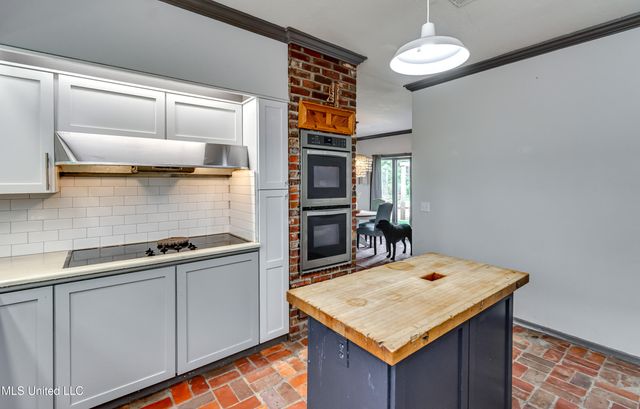 153 Peach Street, Flora, MS 39071
