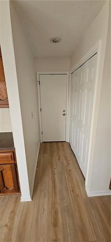 11838 Oakmont St Street, Overland Park, KS 66210