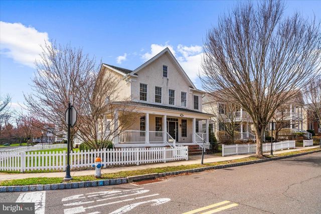 410 DORNISHWOOD PL, Chalfont, PA 18914