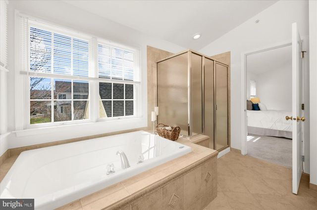 410 DORNISHWOOD PL, Chalfont, PA 18914