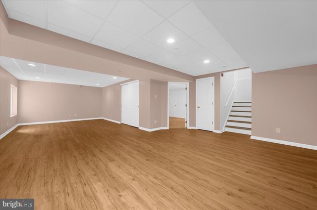 410 DORNISHWOOD PL, Chalfont, PA 18914