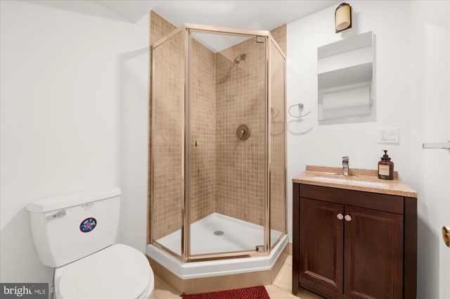 410 DORNISHWOOD PL, Chalfont, PA 18914