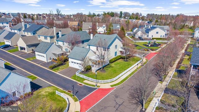 410 DORNISHWOOD PL, Chalfont, PA 18914