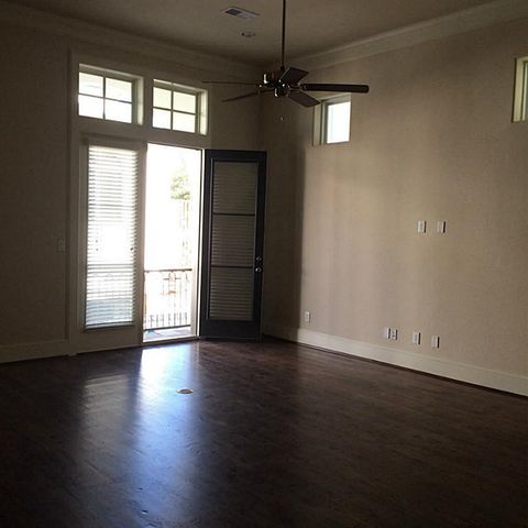 2711 Cohn Garden, Houston, TX 77007