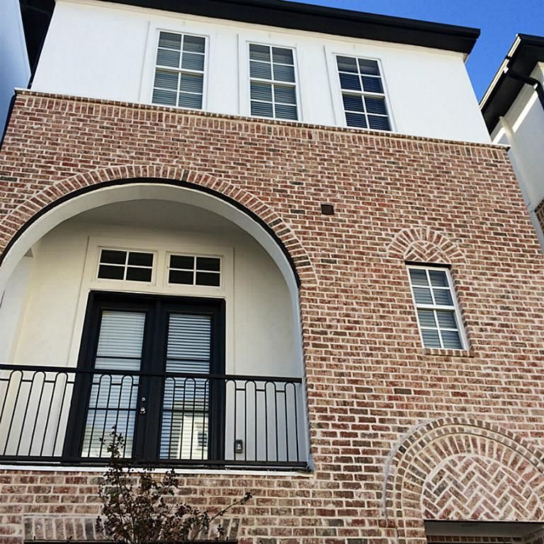 2711 Cohn Garden, Houston, TX 77007