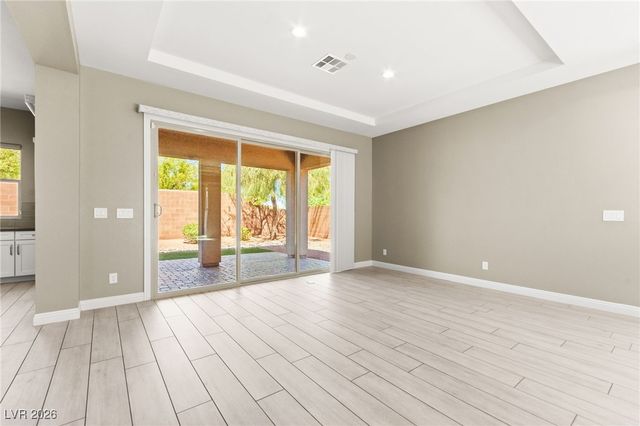 10314 Apache Blue Avenue, Las Vegas, NV 89135