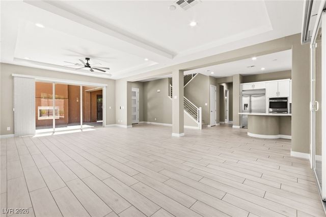 10314 Apache Blue Avenue, Las Vegas, NV 89135