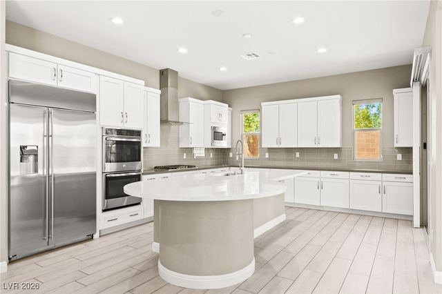 10314 Apache Blue Avenue, Las Vegas, NV 89135