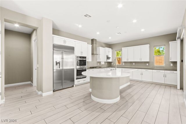 10314 Apache Blue Avenue, Las Vegas, NV 89135