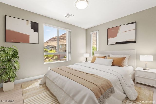 10314 Apache Blue Avenue, Las Vegas, NV 89135