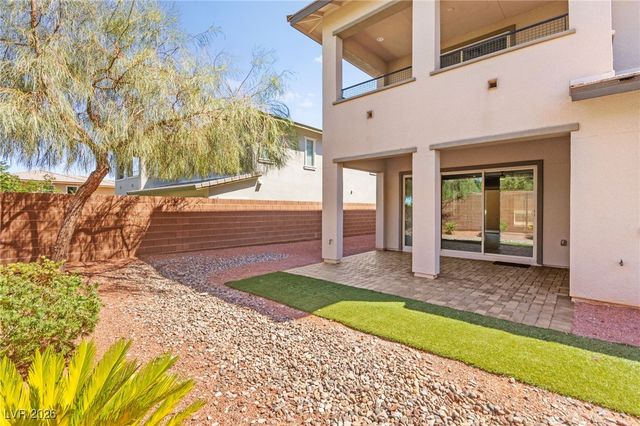 10314 Apache Blue Avenue, Las Vegas, NV 89135