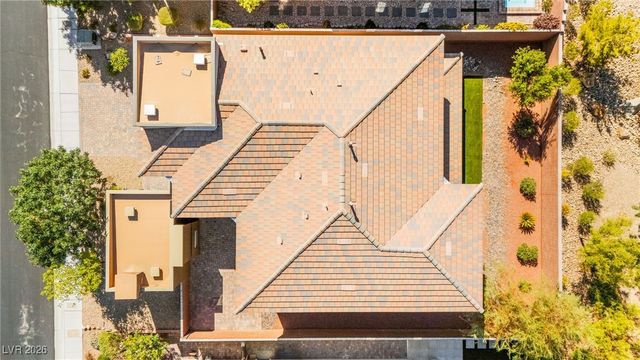 10314 Apache Blue Avenue, Las Vegas, NV 89135