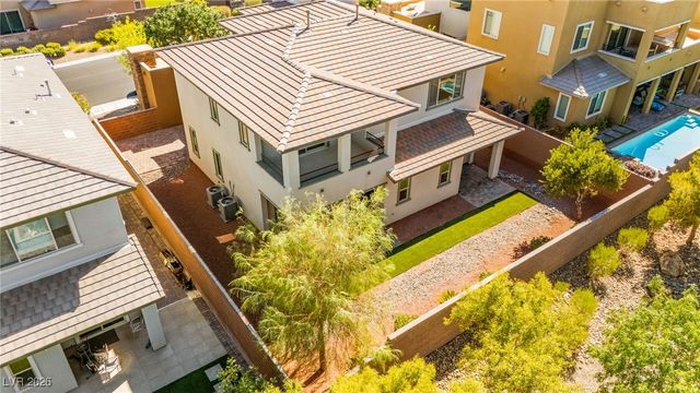 10314 Apache Blue Avenue, Las Vegas, NV 89135