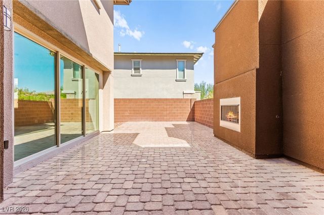 10314 Apache Blue Avenue, Las Vegas, NV 89135