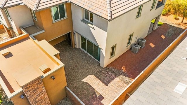 10314 Apache Blue Avenue, Las Vegas, NV 89135