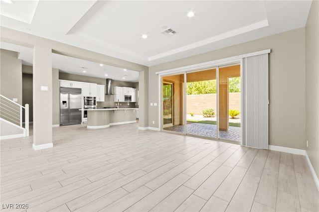 10314 Apache Blue Avenue, Las Vegas, NV 89135