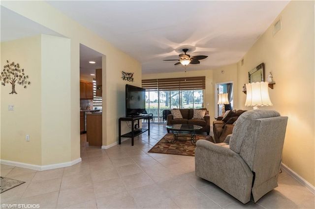 3010 Meandering WAY # 101, Fort Myers, FL 33905