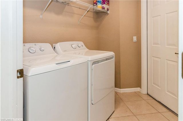 3010 Meandering WAY # 101, Fort Myers, FL 33905