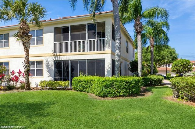 3010 Meandering WAY # 101, Fort Myers, FL 33905
