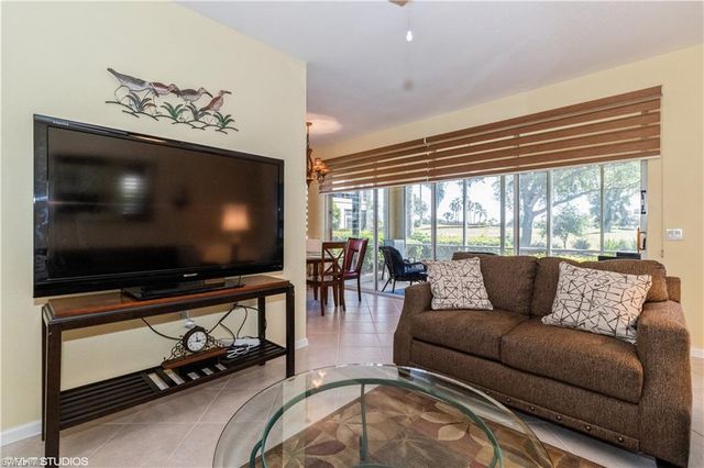 3010 Meandering WAY # 101, Fort Myers, FL 33905