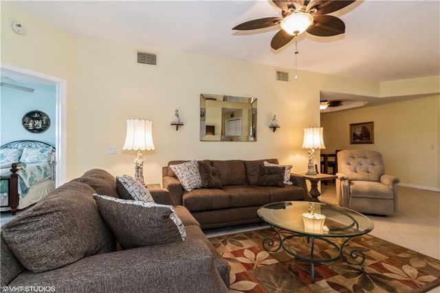 3010 Meandering WAY # 101, Fort Myers, FL 33905