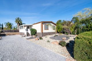 1112 Yogi Court, Redding, CA 96003